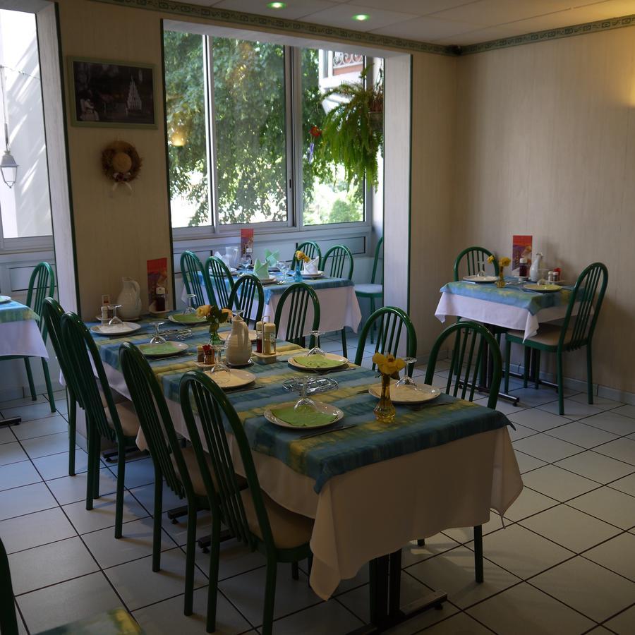 לורדה Hotel Saint-Charles מראה חיצוני תמונה