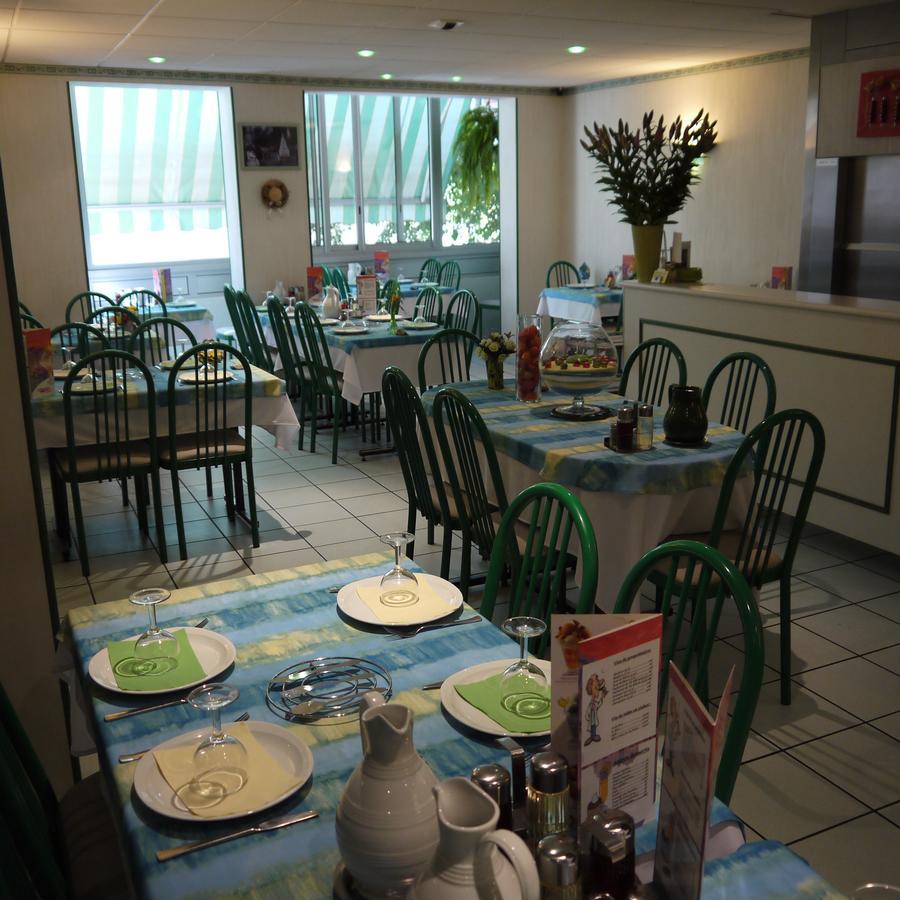 לורדה Hotel Saint-Charles מראה חיצוני תמונה